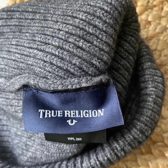 True Religion Patch Logo Ribbed Beanie Cashmere Lambswool Blend Hat - Picture 4 of 6